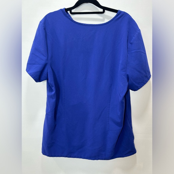 Figs Scrub Top. Size XL - Picture 5 of 10